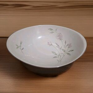 Vintage Celebrity Fine China Zephyr Rose 11”x7.5” Serving Bowl #1419 Japan